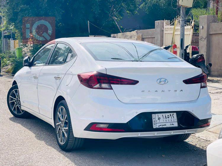 هيونداي النترا